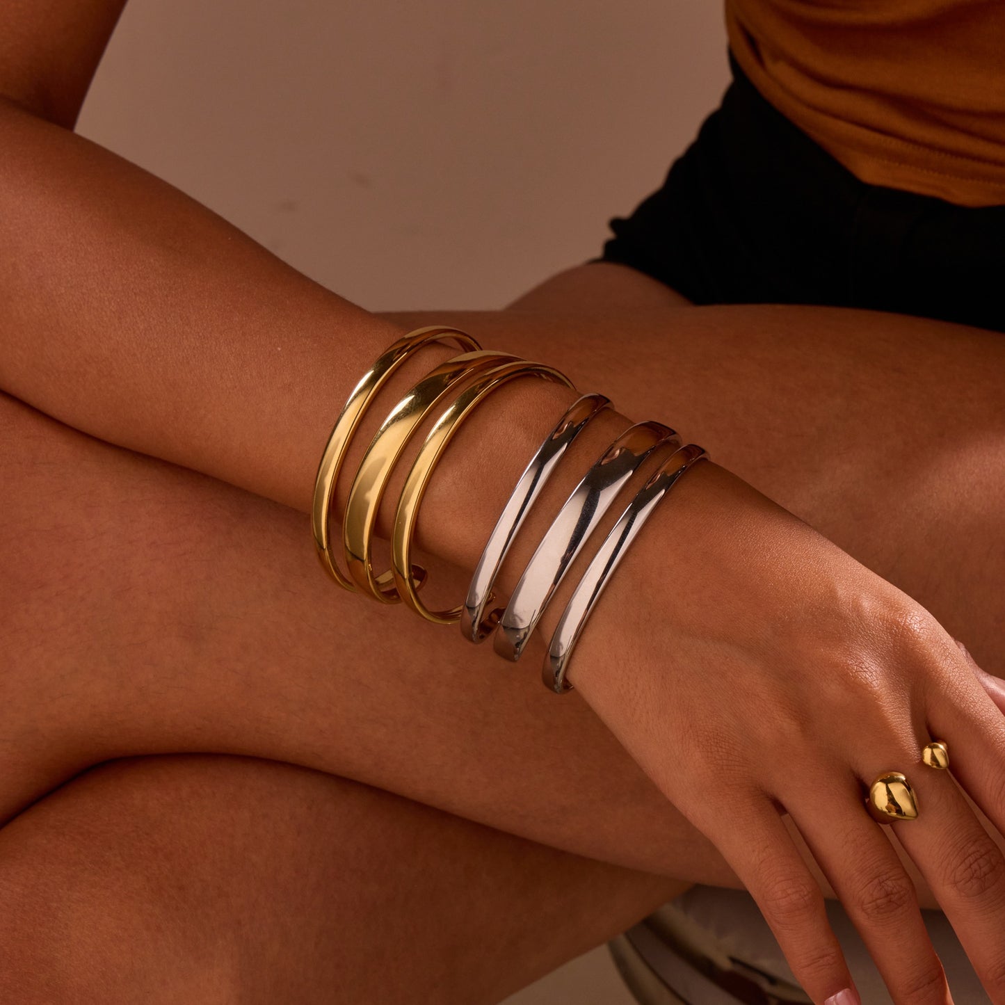 Pulsera de acero inoxidable con apertura sencilla