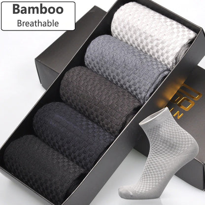 Calcetines nuevos de fibra de bambú para hombre.