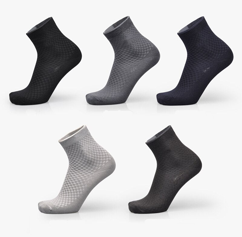 Calcetines nuevos de fibra de bambú para hombre.