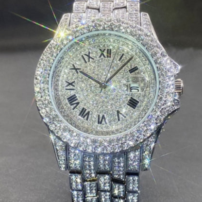 Reloj de cuarzo con diamantes